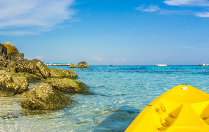 Discovery Islands Kayaking Tour